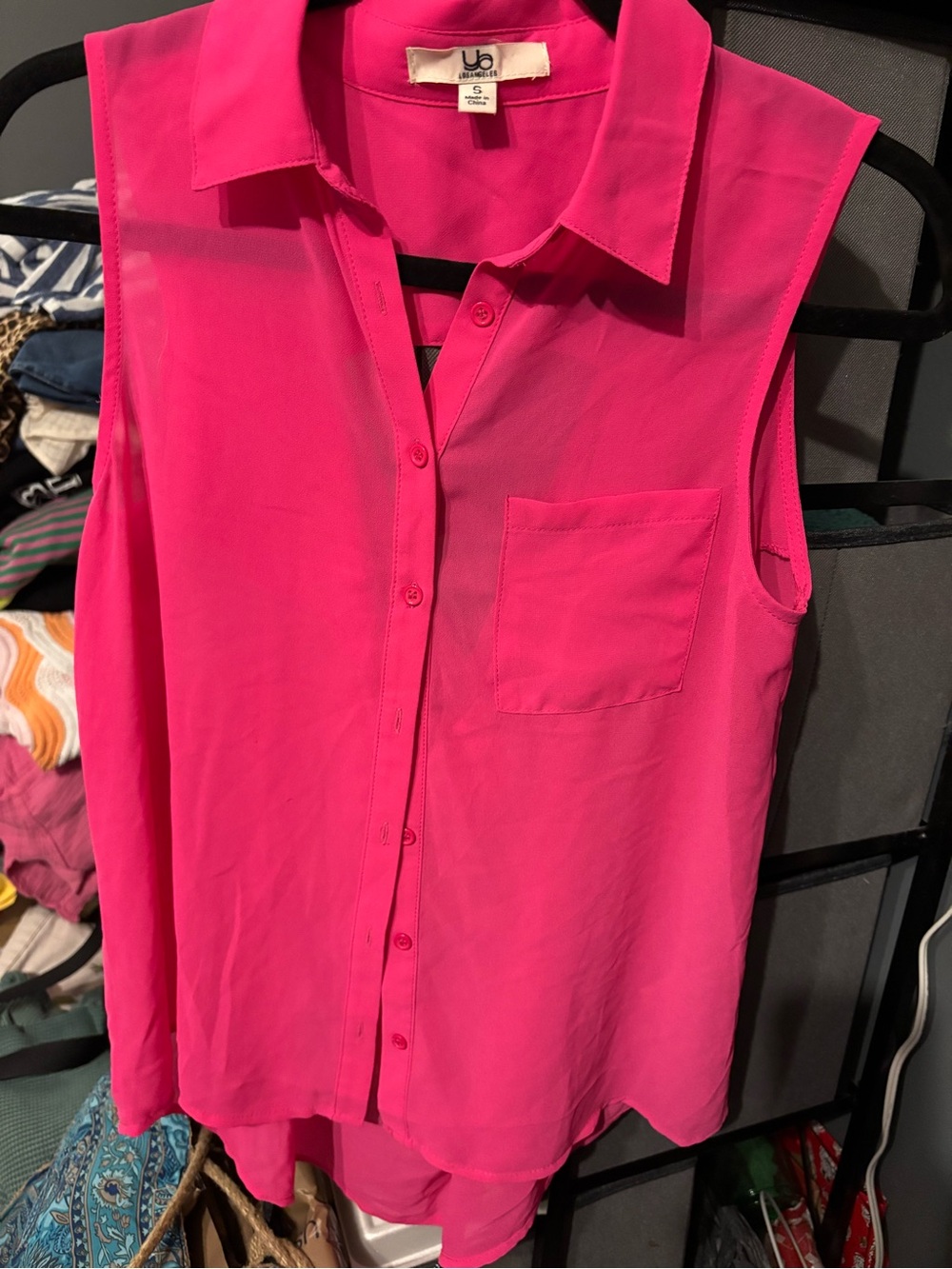Ya Sleeveless Button-Front Pink Blouse Small